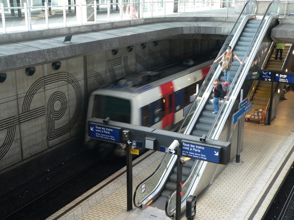 RER B CDG  to paris 