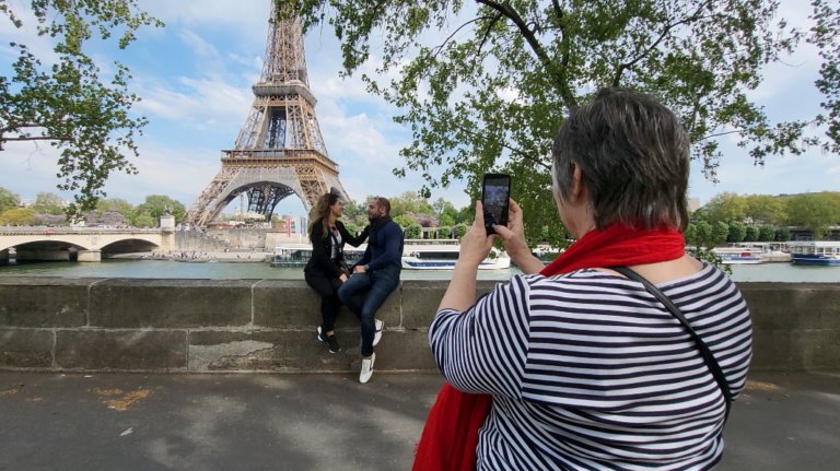 5 Must-See Tourist Attractions in Paris: What You Absolutely Can’t Miss