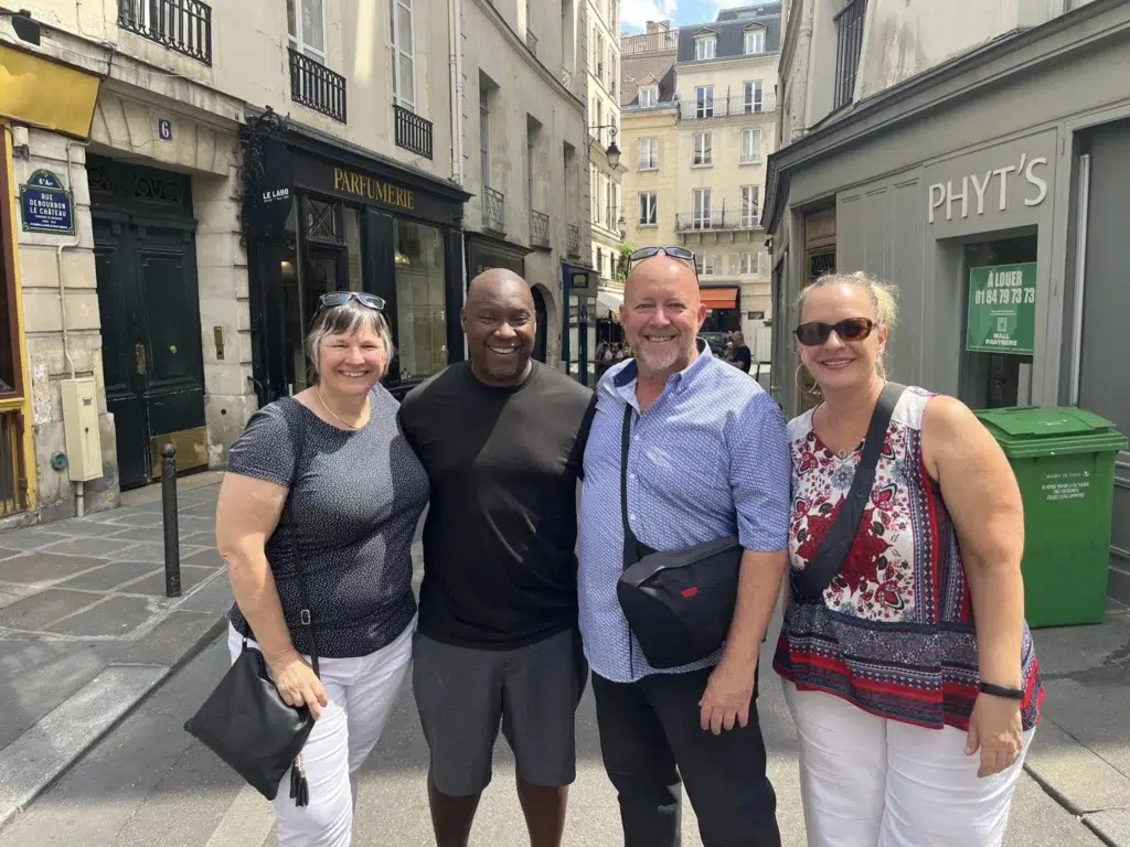 paris weather in the summer with friends