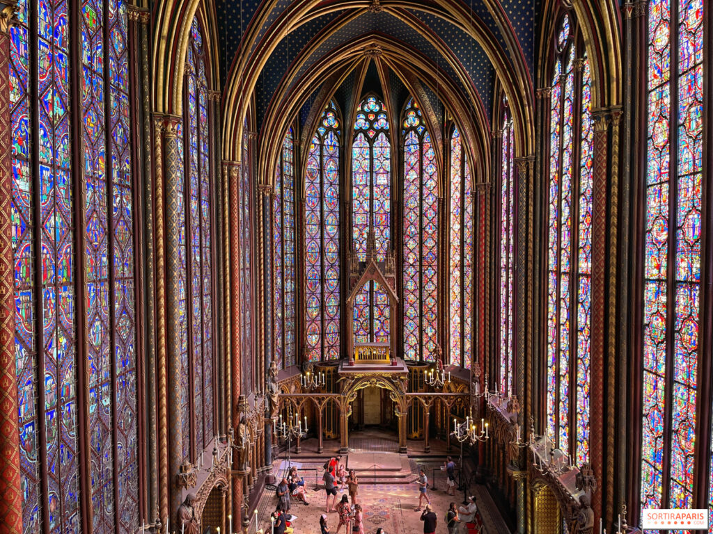visit sainte chapelle paris