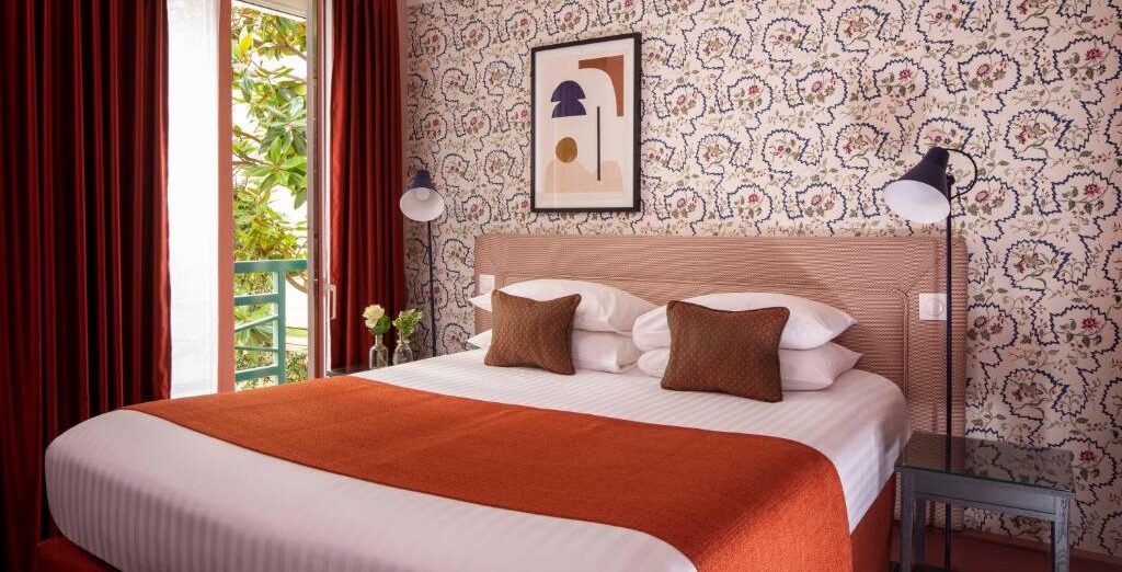 hotel relais bosquet paris eiffel tower e1737383122233