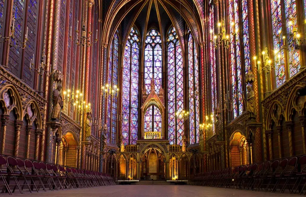 Visit Sainte-Chapelle: Tickets, Tours & Tips (2026 Guide) 3 Illuminated interior Sainte Chapelle Paris France