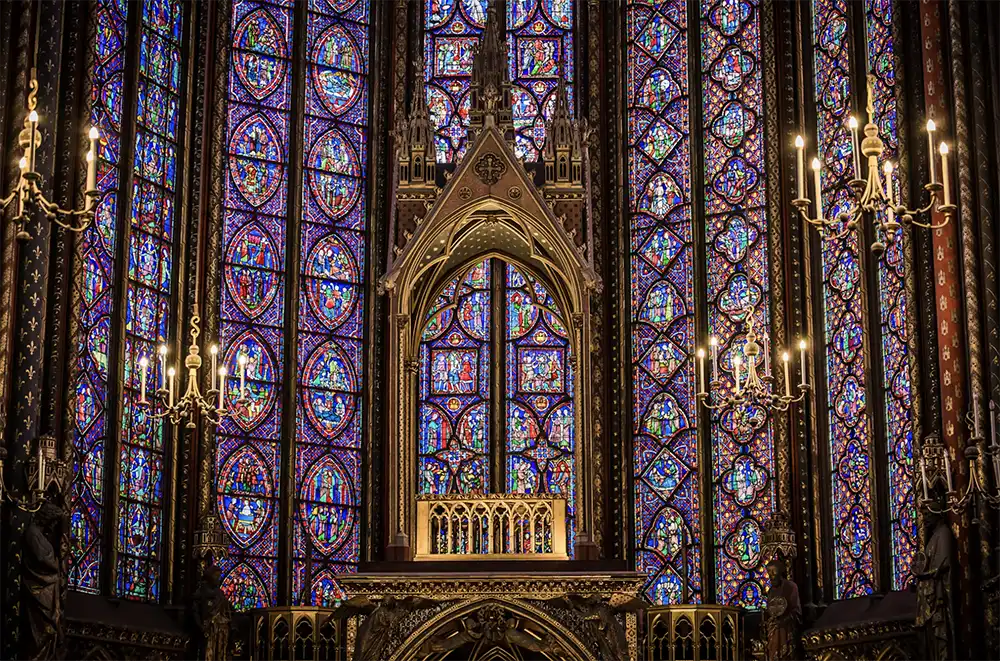 Visit Sainte-Chapelle: Tickets, Tours & Tips (2026 Guide) 1 inside sainte chapelle stephanie leblanc 1