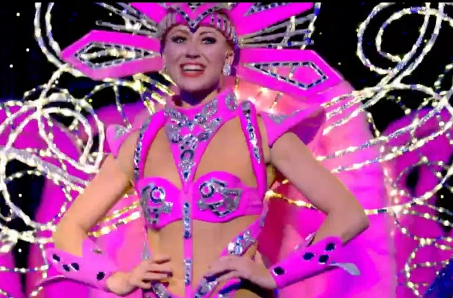 Moulin Rouge Paris — Show Tickets, Dinner Packages & Visitor Guide 3 Screenshot 2026 04 08 at 4.30.39 PM