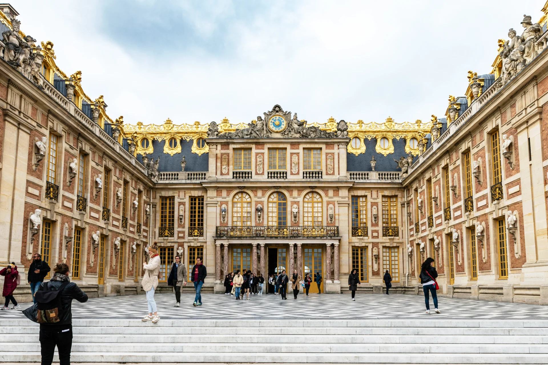 Palace of Versailles: Entry Ticket + Gardens + Estate of Trianon
