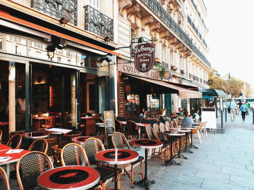 Paris cafe