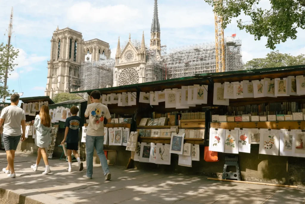 book sales seine river